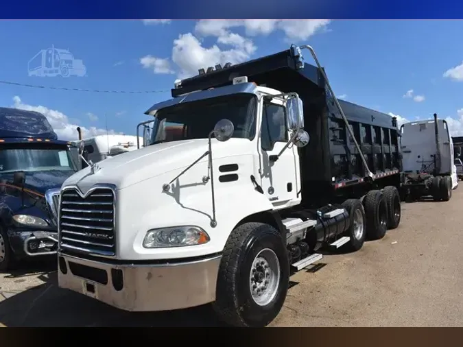 2018 MACK PINNACLE CXU613aaca0fe83198498dea9df3ad63573912