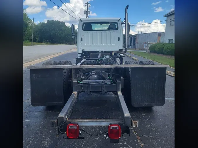2019 FREIGHTLINER M2 106