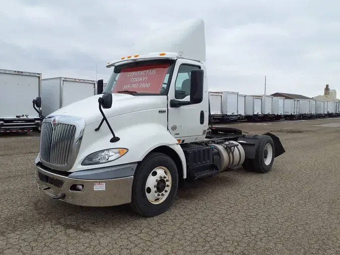 2019 NAVISTAR INTERNATIONAL RH613 DAYCAB S/Aaad0c9142bc77dac5b2bedbfe018e07a