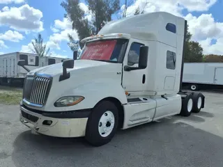 2019 NAVISTAR INTERNATIONAL LT625 SLPR CAB