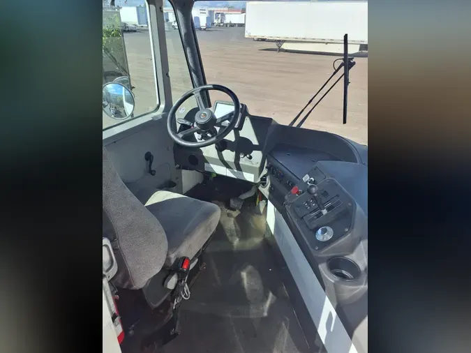 2019 OTTAWA 4X2 T2