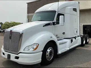 2021 KENWORTH T680