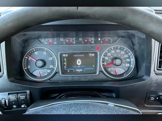 2020 INT LT625 6x4
