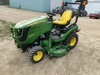 2017 John Deere 1025R