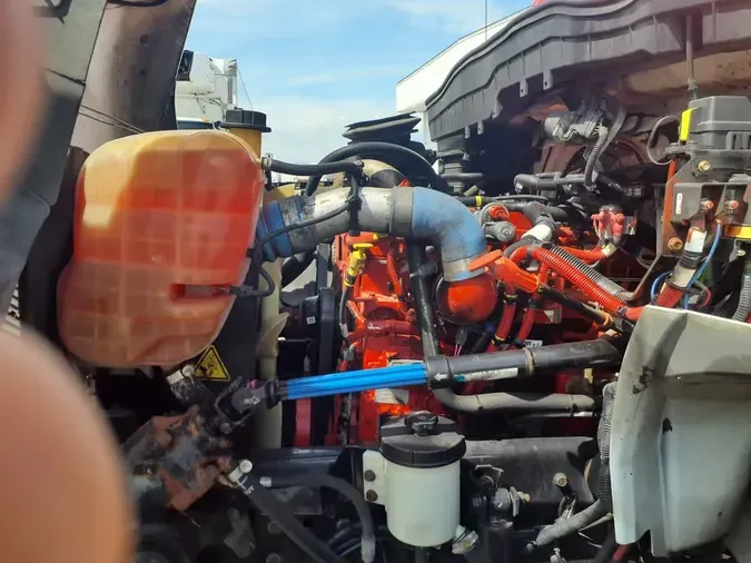 2020 NAVISTAR INTERNATIONAL MV607 (4X2)