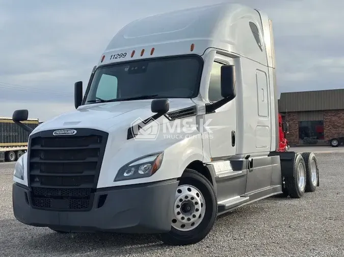 2021 FREIGHTLINER Cascadia 126aae0b7b1356257e633bcf6aa3e4ffe93