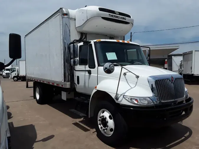 2019 NAVISTAR INTERNATIONAL 4300
