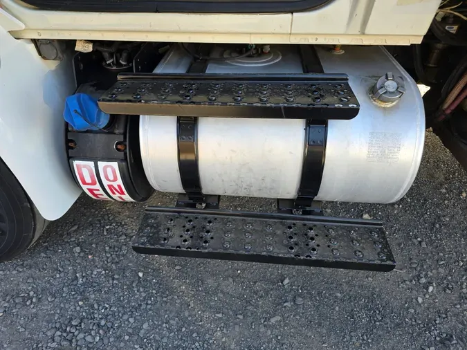 2018 NAVISTAR INTERNATIONAL 4300