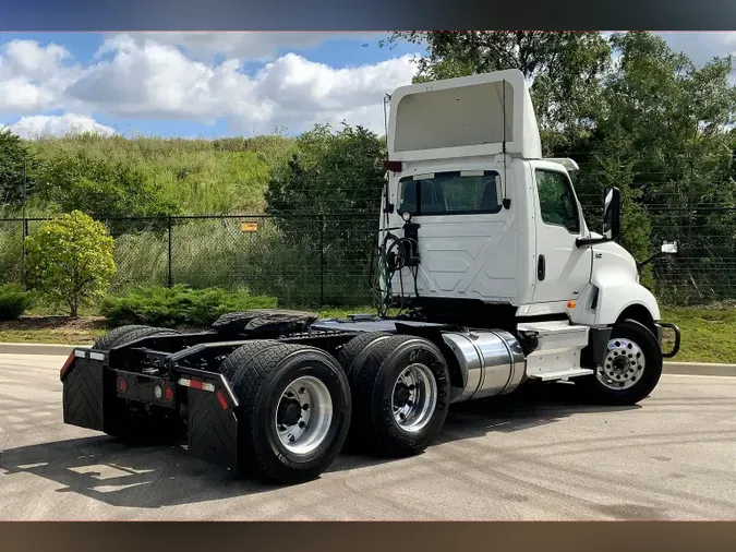 2019 INT LT625 6x4