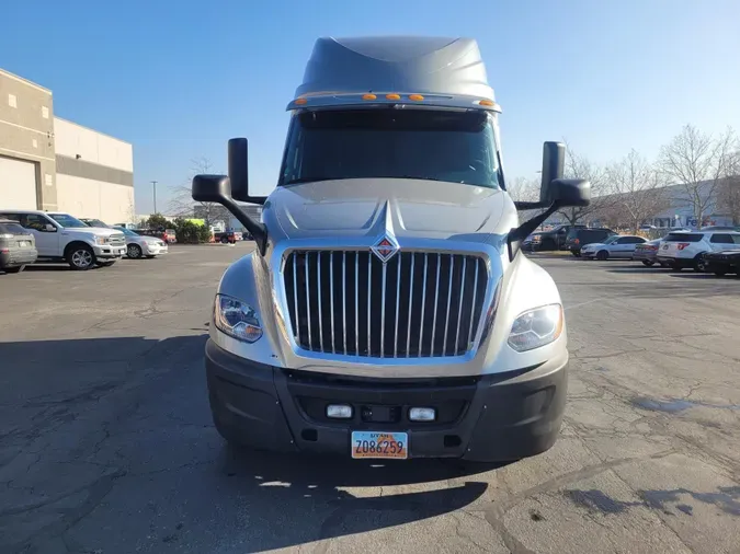 2023 International LT625