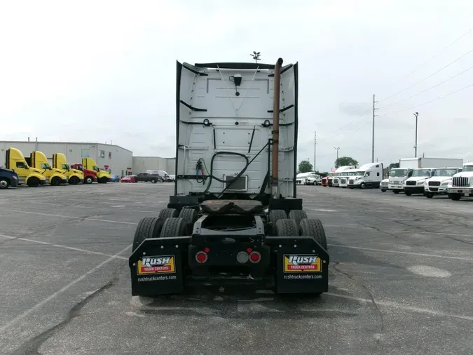 2013 Volvo VNL670aaf13637d02a7188d28db1a550311881