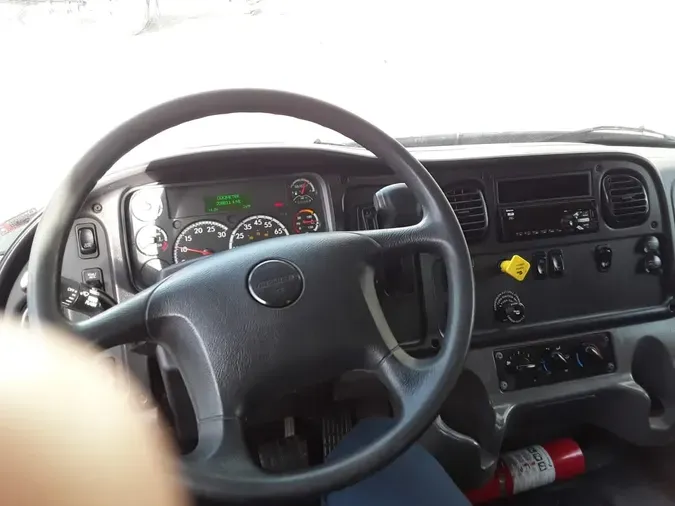 2019 FREIGHTLINER/MERCEDES M2 106aaf249d382170418f84a0a2bfb5484e6