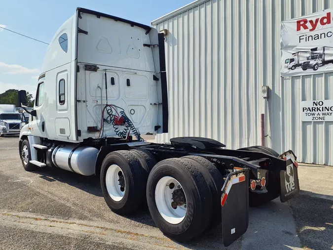 2019 FREIGHTLINER/MERCEDES CASCADIA 125