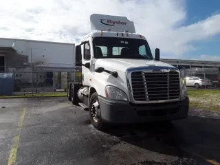 2013 Freightliner CASCADIA 125