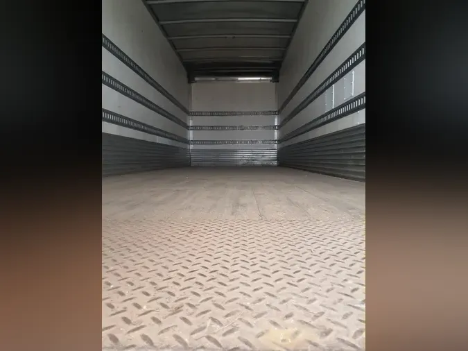 2016 FREIGHTLINER/MERCEDES M2 106