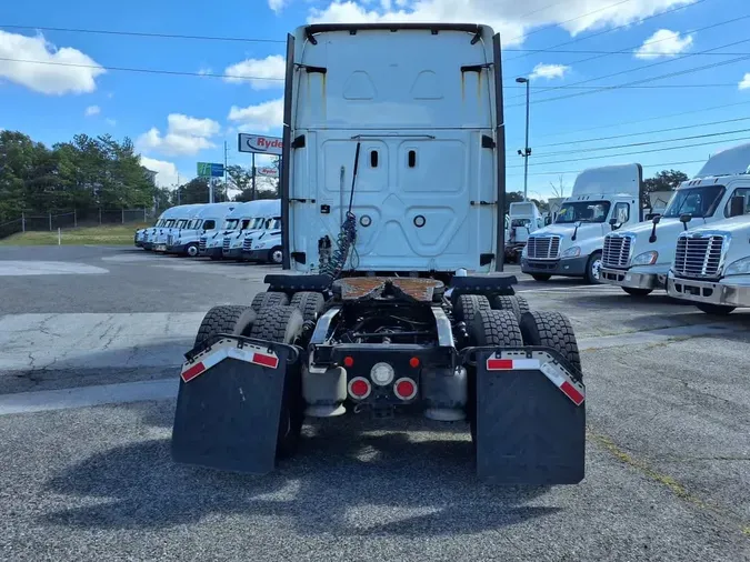 2020 FREIGHTLINER/MERCEDES NEW CASCADIA PX12664