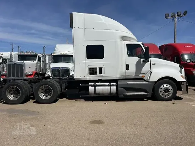 2018 INTERNATIONAL LT