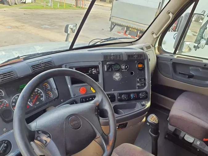 2019 FREIGHTLINER/MERCEDES CASCADIA 125