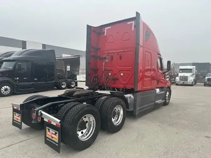 2021 Freightliner Cascadia