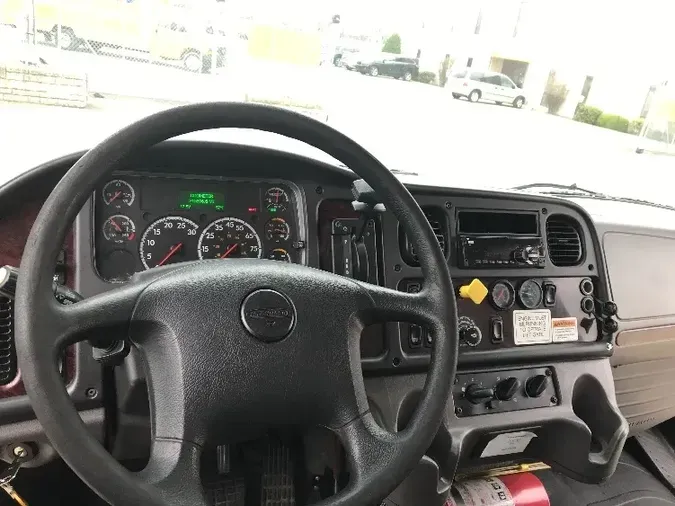 2018 Freightliner M2