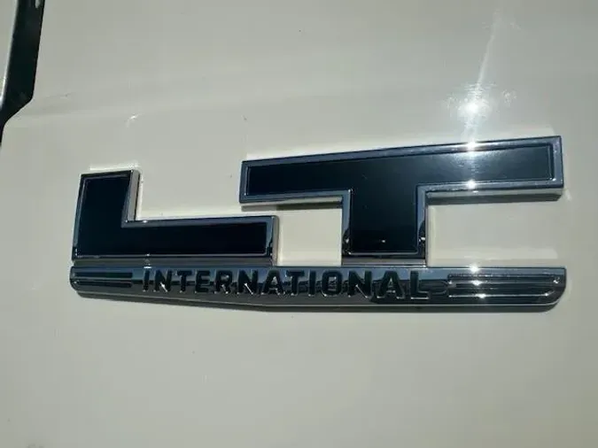2022 International LT625ab108f409954443e6890d29890b8b119