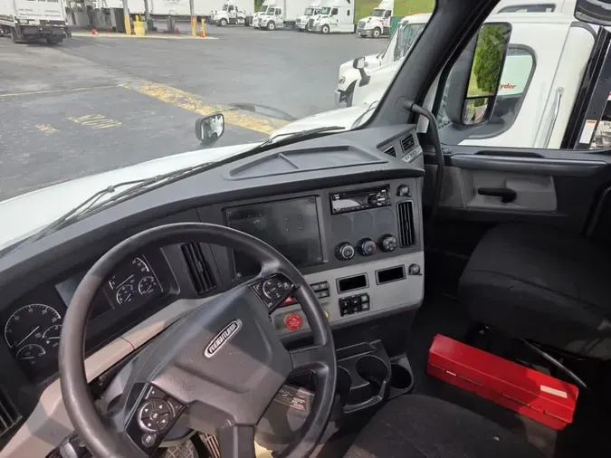 2018 FREIGHTLINER NEW CASCADIA PX12664