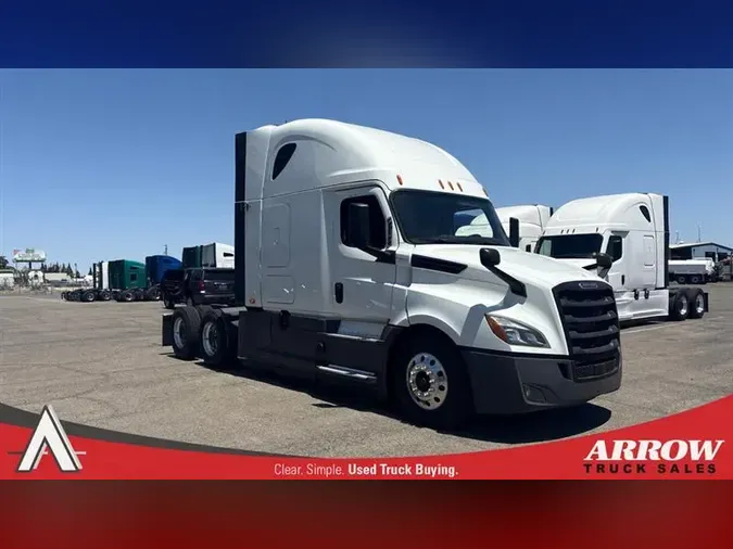 2020 FREIGHTLINER CA126