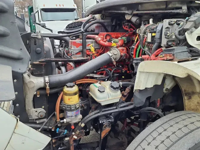 2017 FREIGHTLINER/MERCEDES M2 106