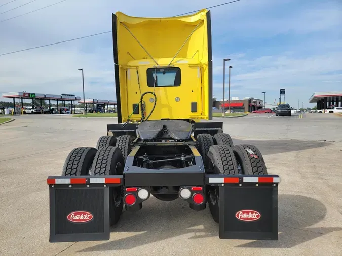 2021 Peterbilt 579