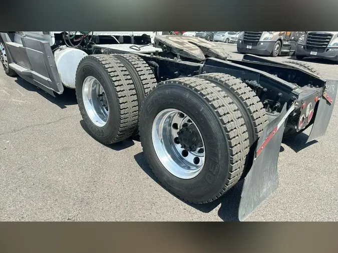 2020 Freightliner Cascadia