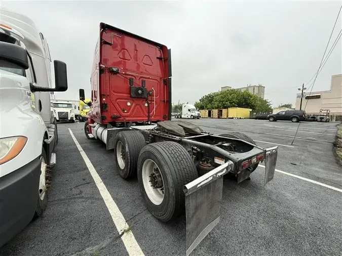 2017 FREIGHTLINER CASCADIA EVOLUTIONab25b418260545afcda86dd2bb5b2f9f