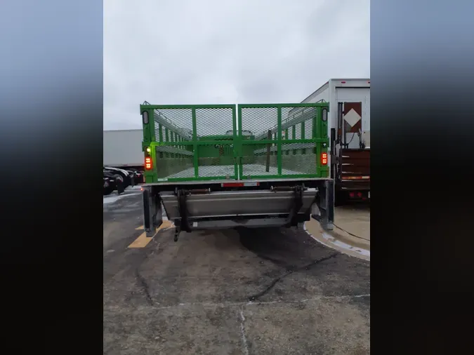 2019 FREIGHTLINER/MERCEDES M2 106ab2887b3b5e40b4461e49f3a11516bca