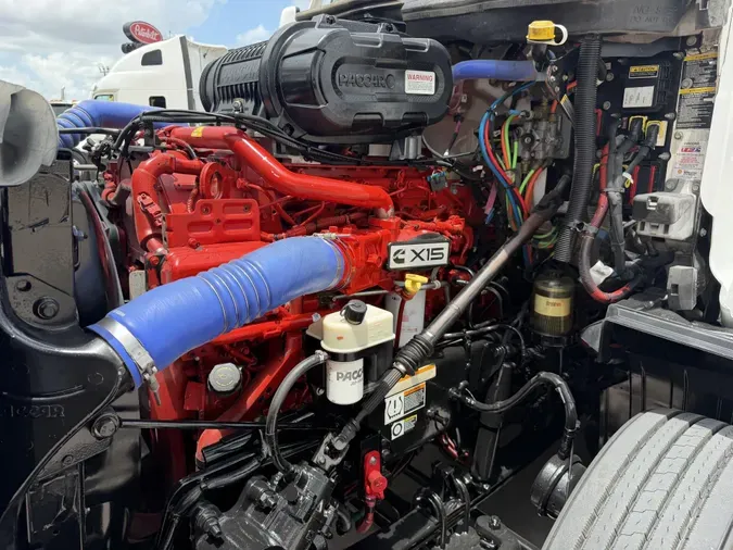 2022 Peterbilt 579