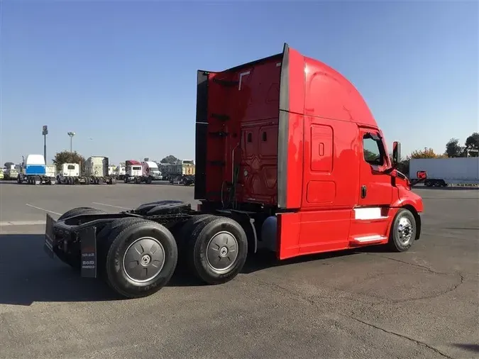 2023 FREIGHTLINER CA126