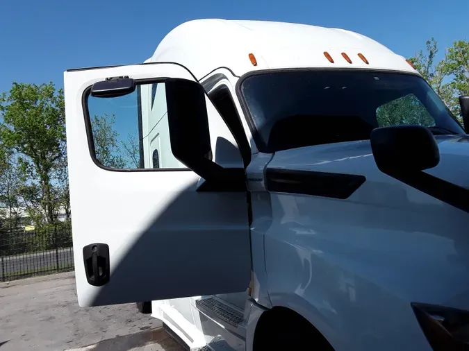 2019 FREIGHTLINER/MERCEDES NEW CASCADIA PX12664