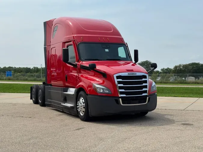 2023 FREIGHTLINER Cascadia 126ab35b434ffe0ef7e15dd79b644ddeb4f
