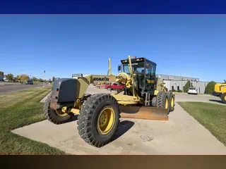 2005 Komatsu GD675-3C