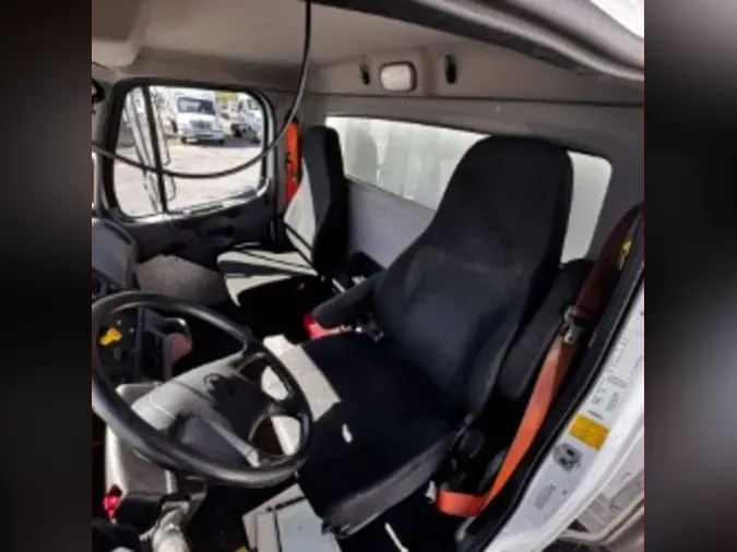 2019 FREIGHTLINER/MERCEDES M2 106ab3f13c0ab5483289415ea4671036a99