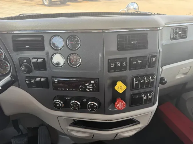 2020 Peterbilt 567ab3f2f1eaa4ec8942e4c21b7e511ba26