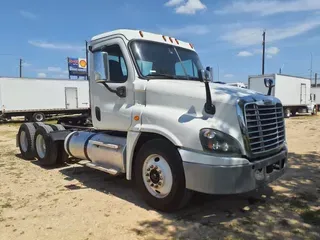 2020 FREIGHTLINER/MERCEDES CASCADIA 125