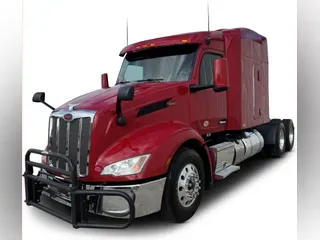 2022 Peterbilt 579