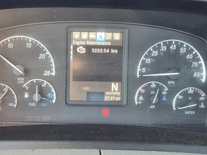 2020 Freightliner Cascadia