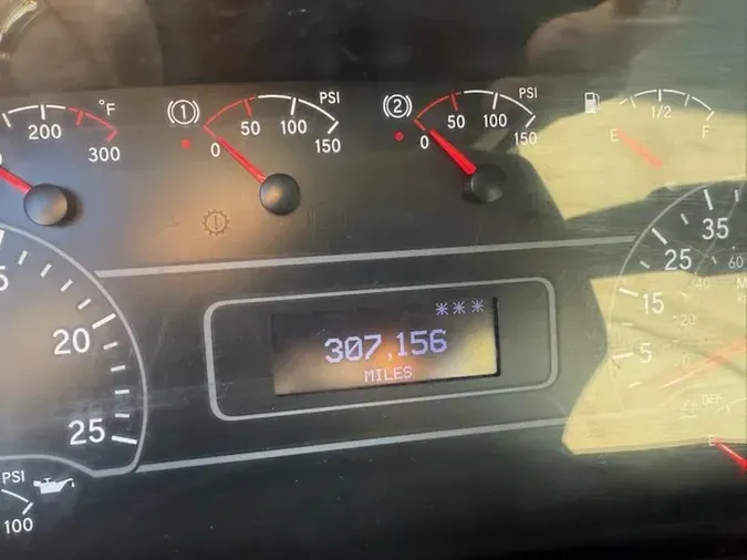 2018 International LT625