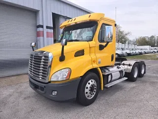 2018 FREIGHTLINER/MERCEDES CASCADIA 113