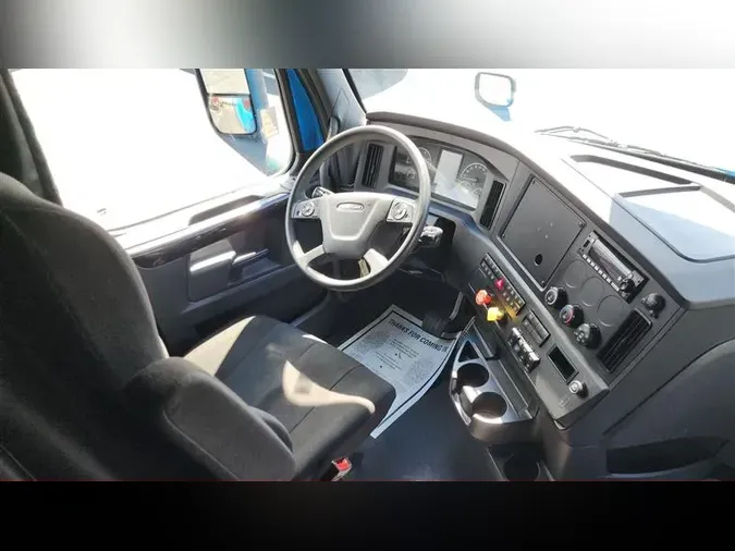 2023 FREIGHTLINER CA126