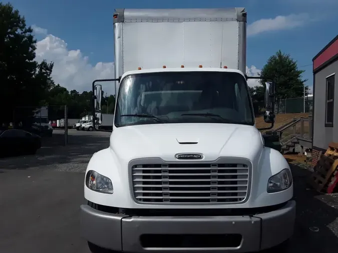 2019 FREIGHTLINER M2 106