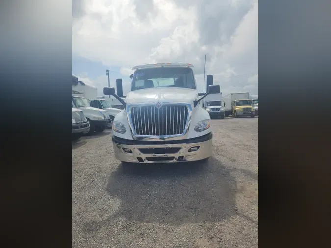 2019 NAVISTAR INTERNATIONAL LT625 DAYCAB T/A