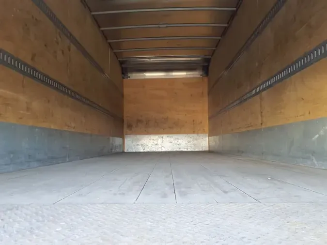 2018 FREIGHTLINER/MERCEDES M2 106