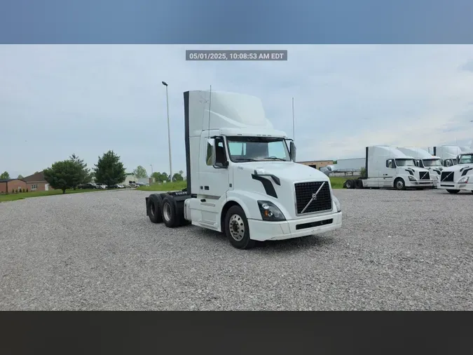2018 Volvo VNL300ab5cc99b2ae04fa3aafd9e063ebee390
