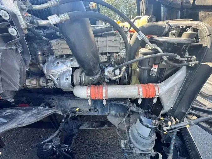 2019 FREIGHTLINER/MERCEDES NEW CASCADIA 126